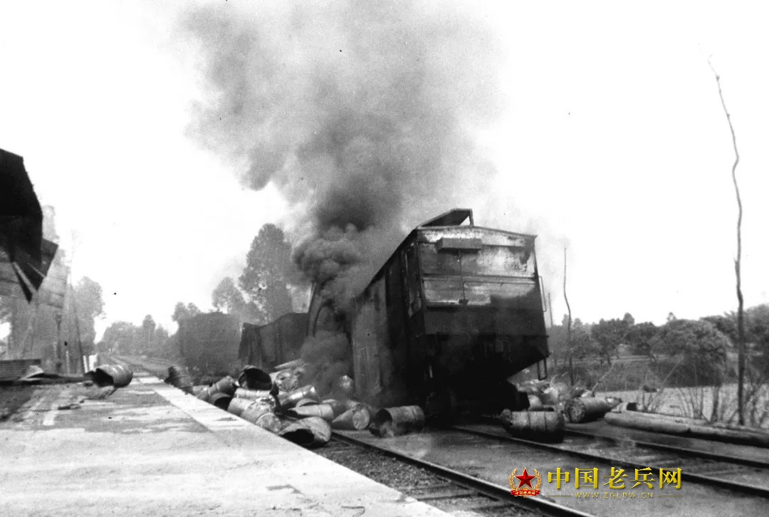 ac7224c67024d8da7c7d8d3ff1b3befc.jpg